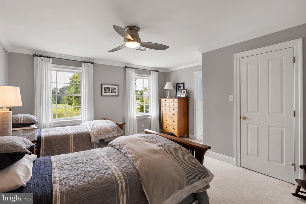 107 NEWLIN GREEN CIRCLE