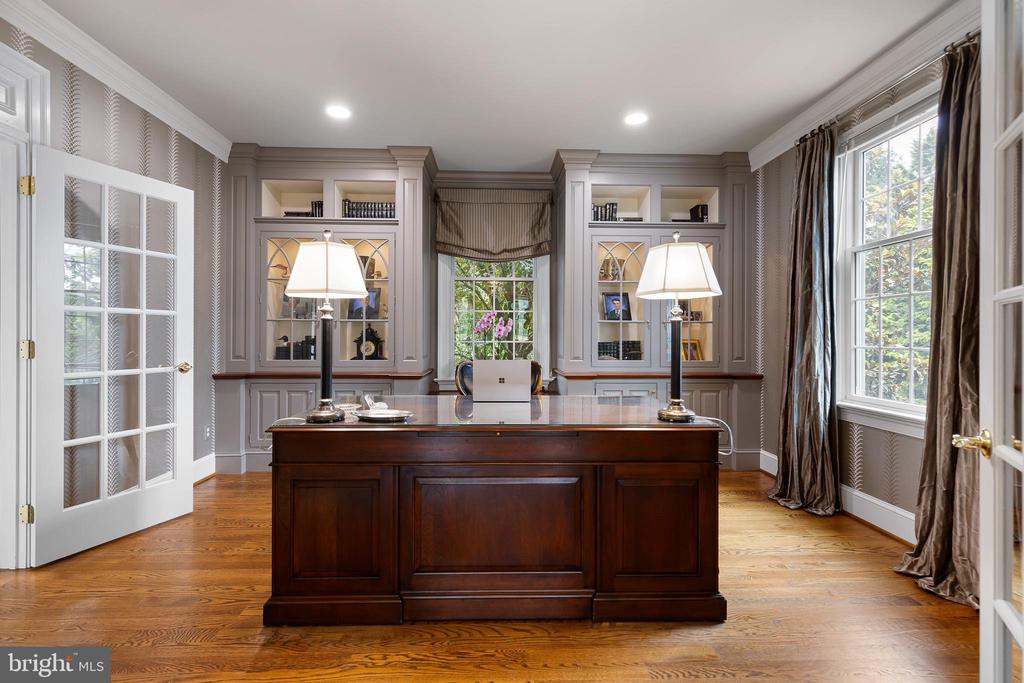 107 NEWLIN GREEN CIRCLE