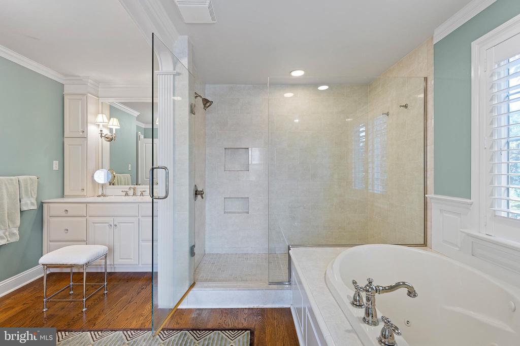 107 NEWLIN GREEN CIRCLE