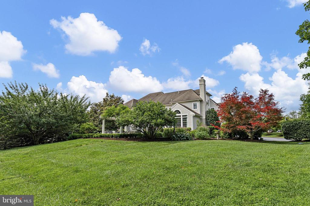 107 NEWLIN GREEN CIRCLE