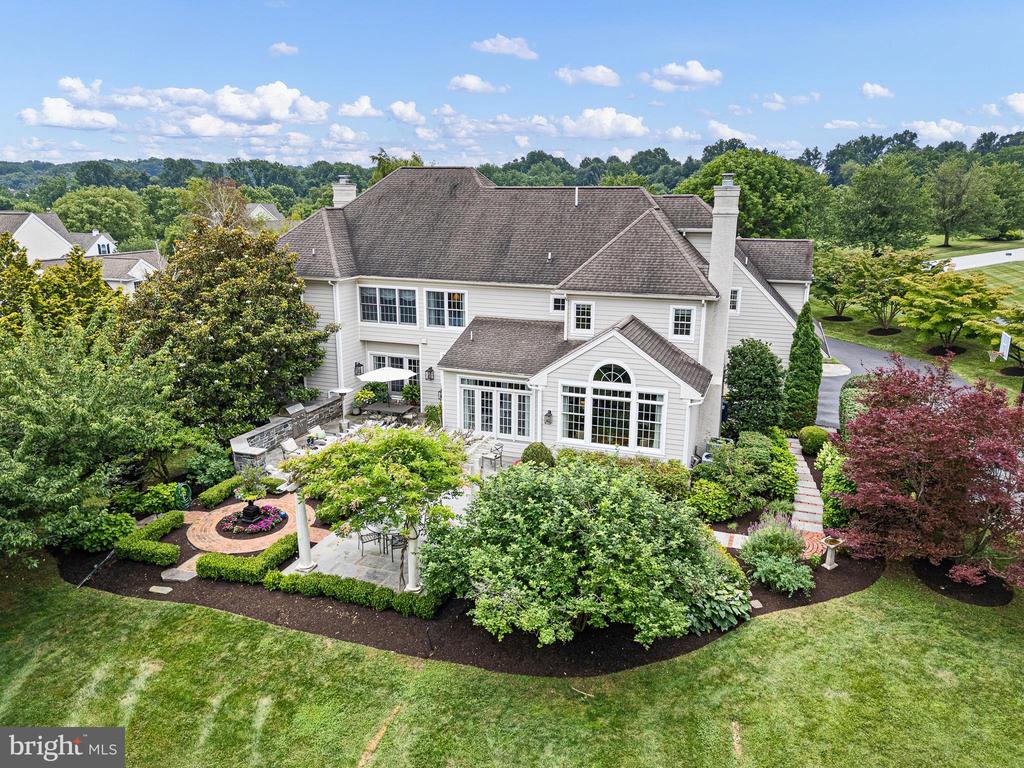107 NEWLIN GREEN CIRCLE