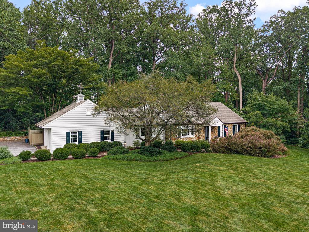 109 GATEHOUSE DRIVE