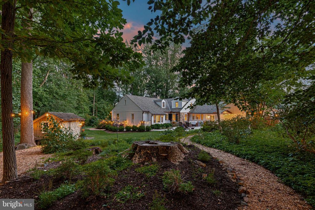 109 GATEHOUSE DRIVE