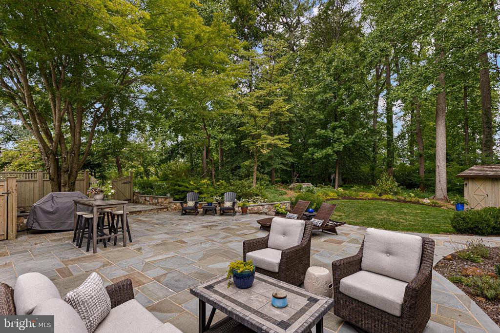 109 GATEHOUSE DRIVE