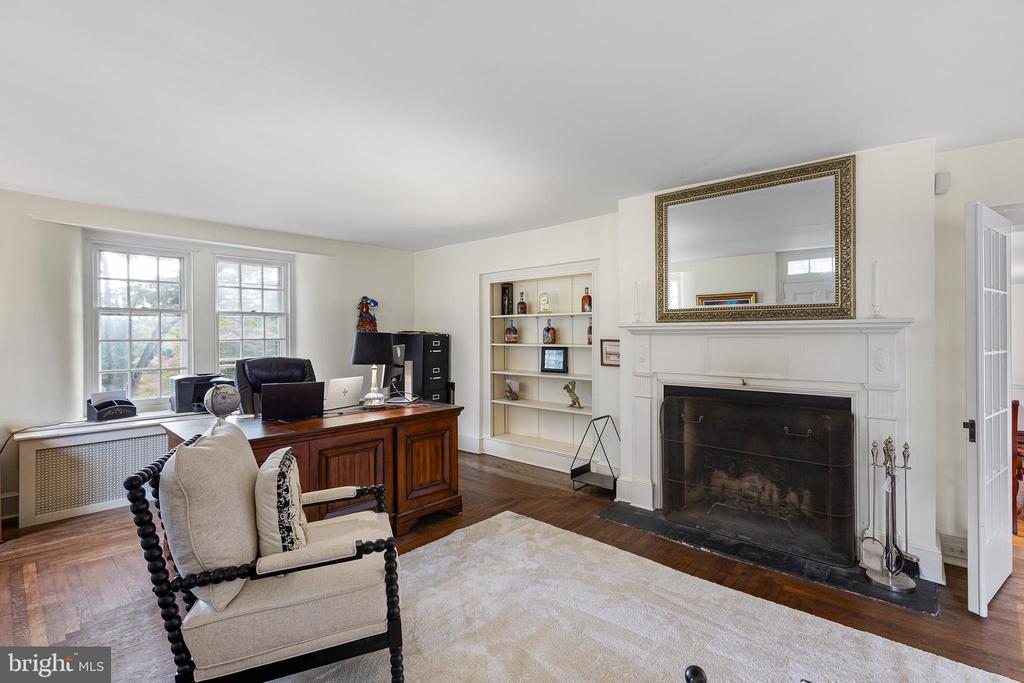 175 CEDAR LANE