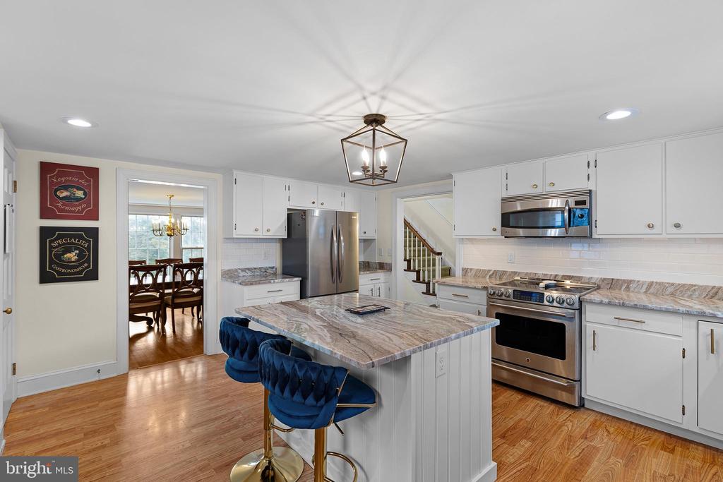 175 CEDAR LANE