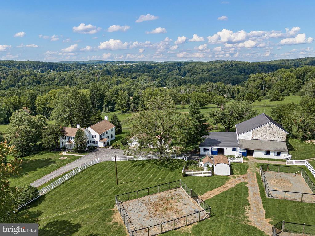 175 CEDAR LANE