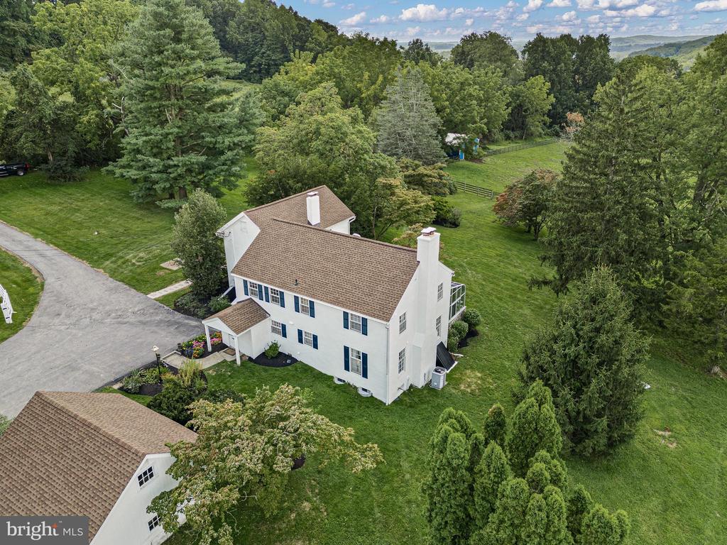 175 CEDAR LANE