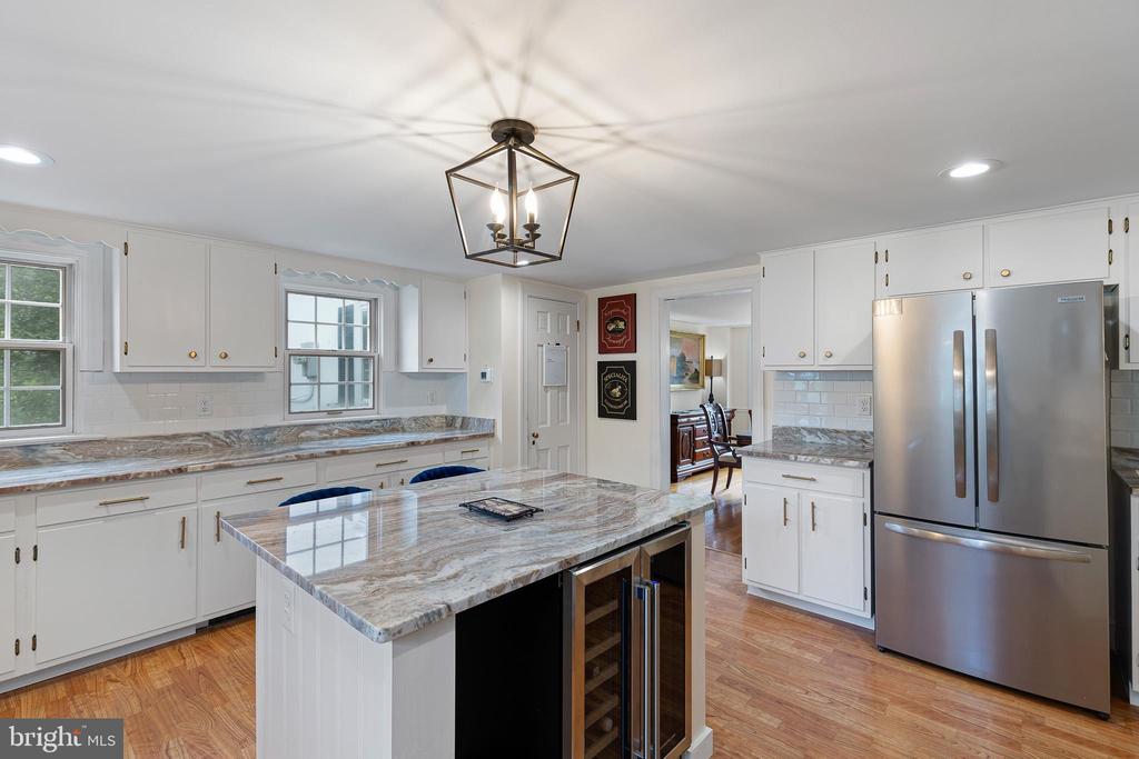 175 CEDAR LANE