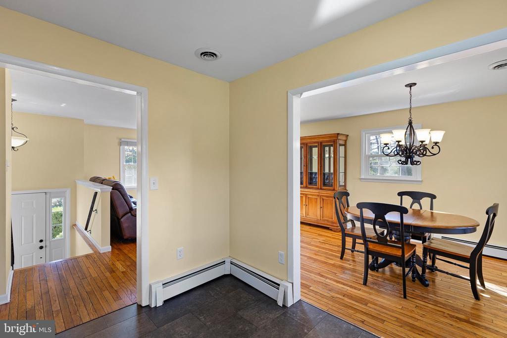 1632 CLEARVIEW DRIVE