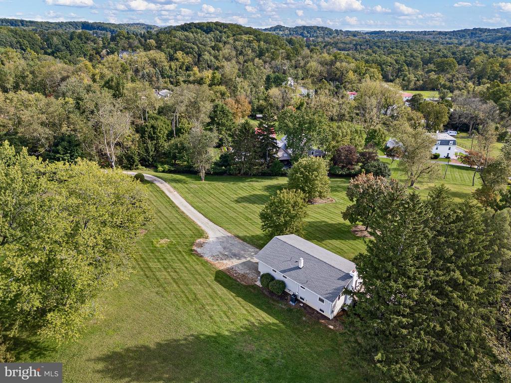 1632 CLEARVIEW DRIVE