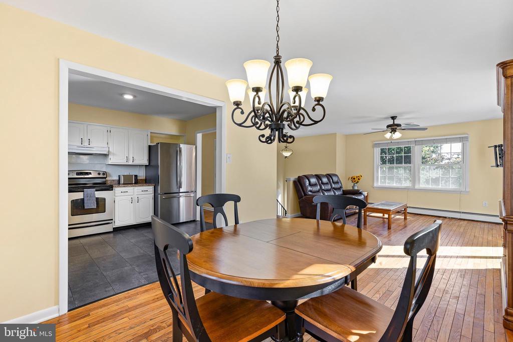 1632 CLEARVIEW DRIVE