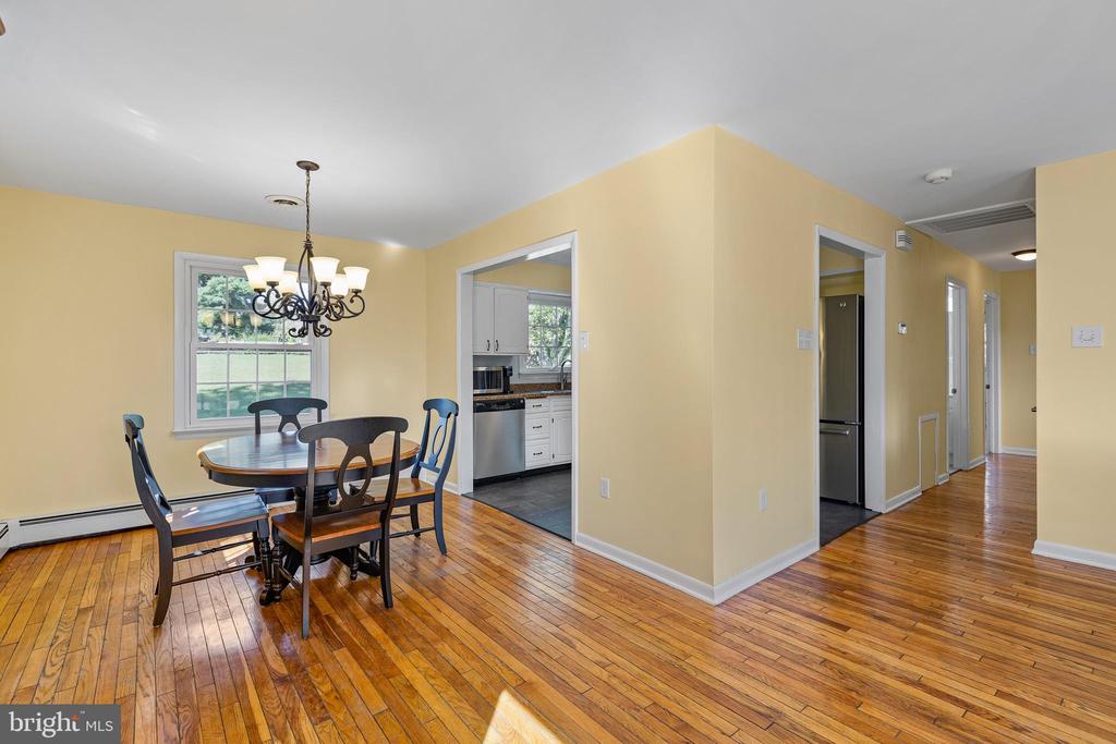 1632 CLEARVIEW DRIVE
