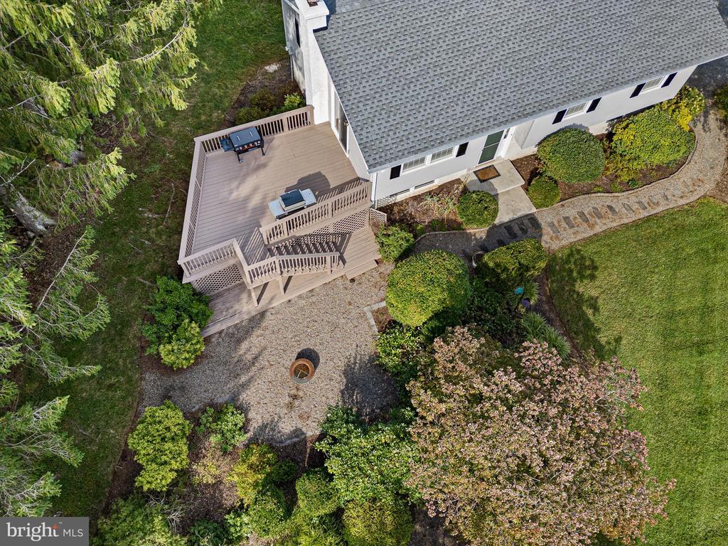 1632 CLEARVIEW DRIVE