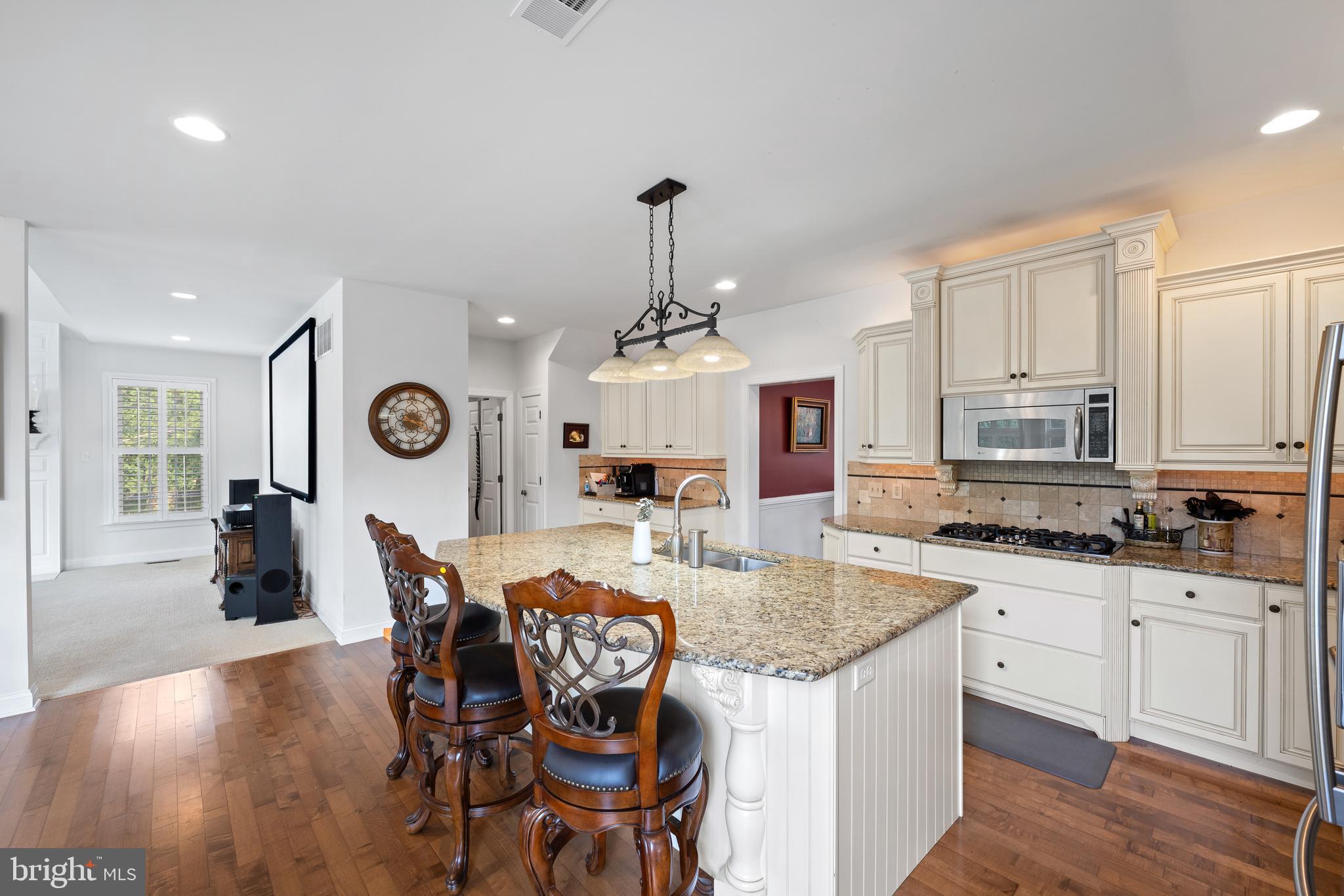 1130 Darczuk Dr
