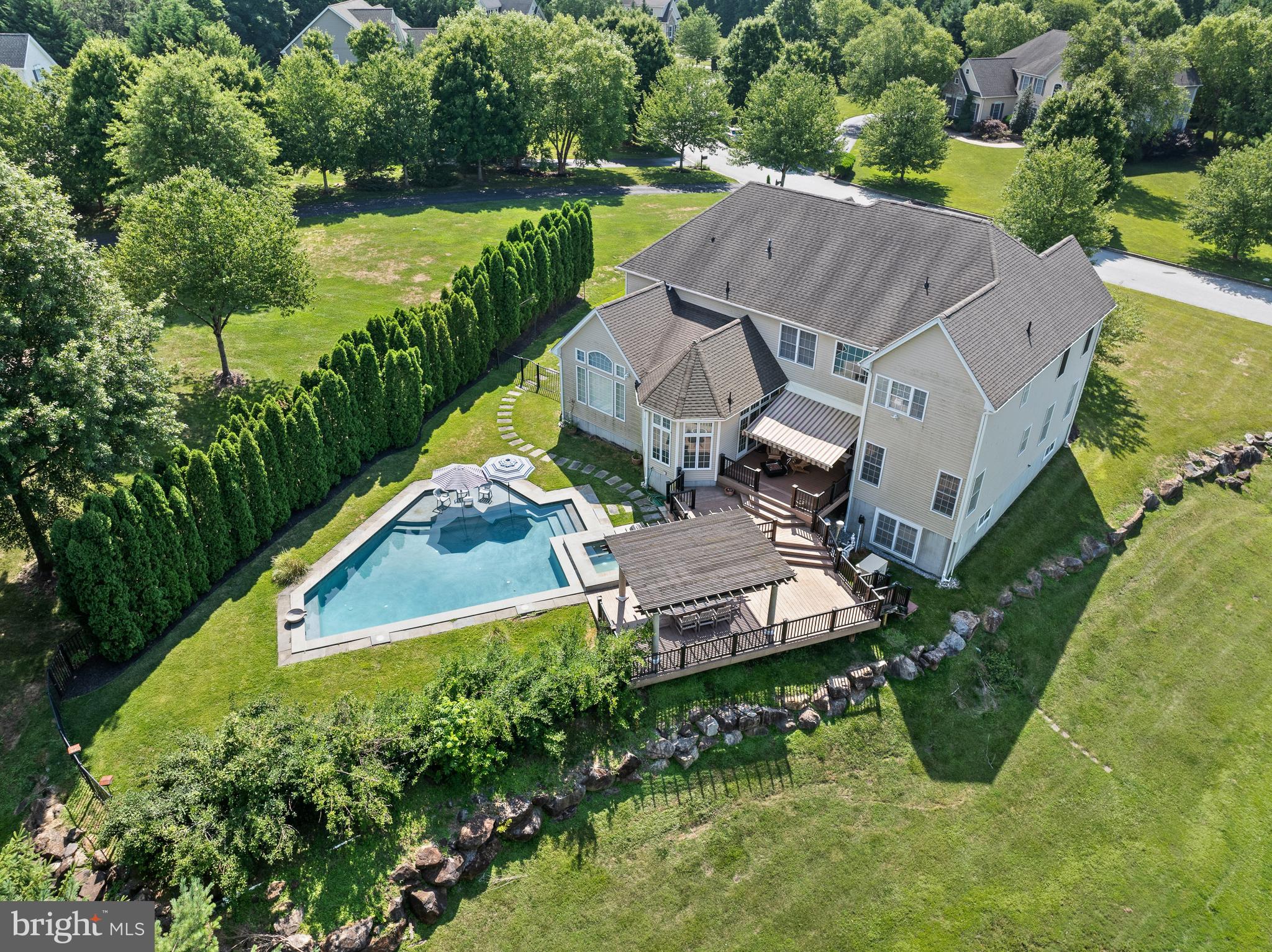 1130 Darczuk Dr