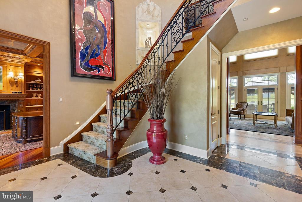 1274 OAKWOOD ROAD