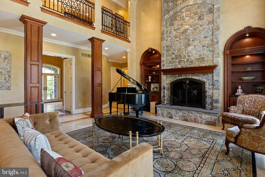 1274 OAKWOOD ROAD