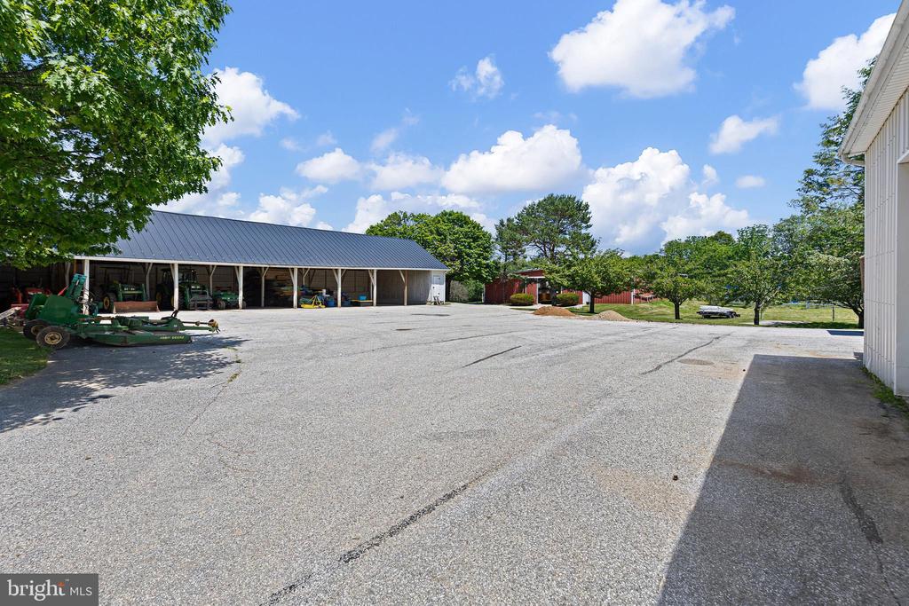 1274 OAKWOOD ROAD
