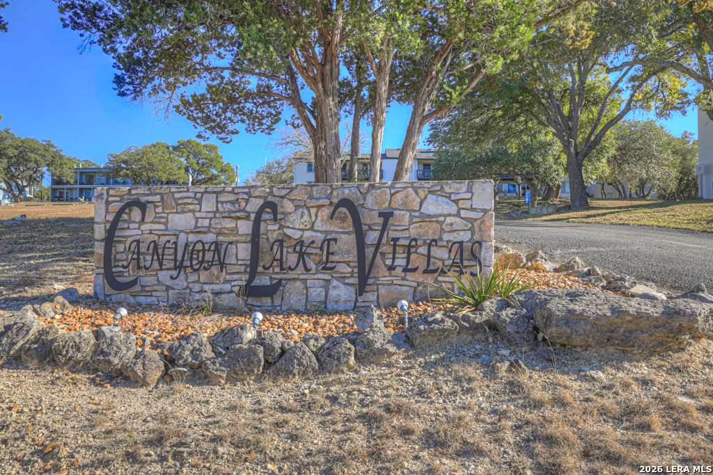 1033 Parkview APT G41