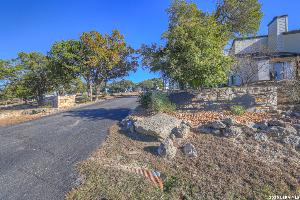 1033 Parkview APT G41