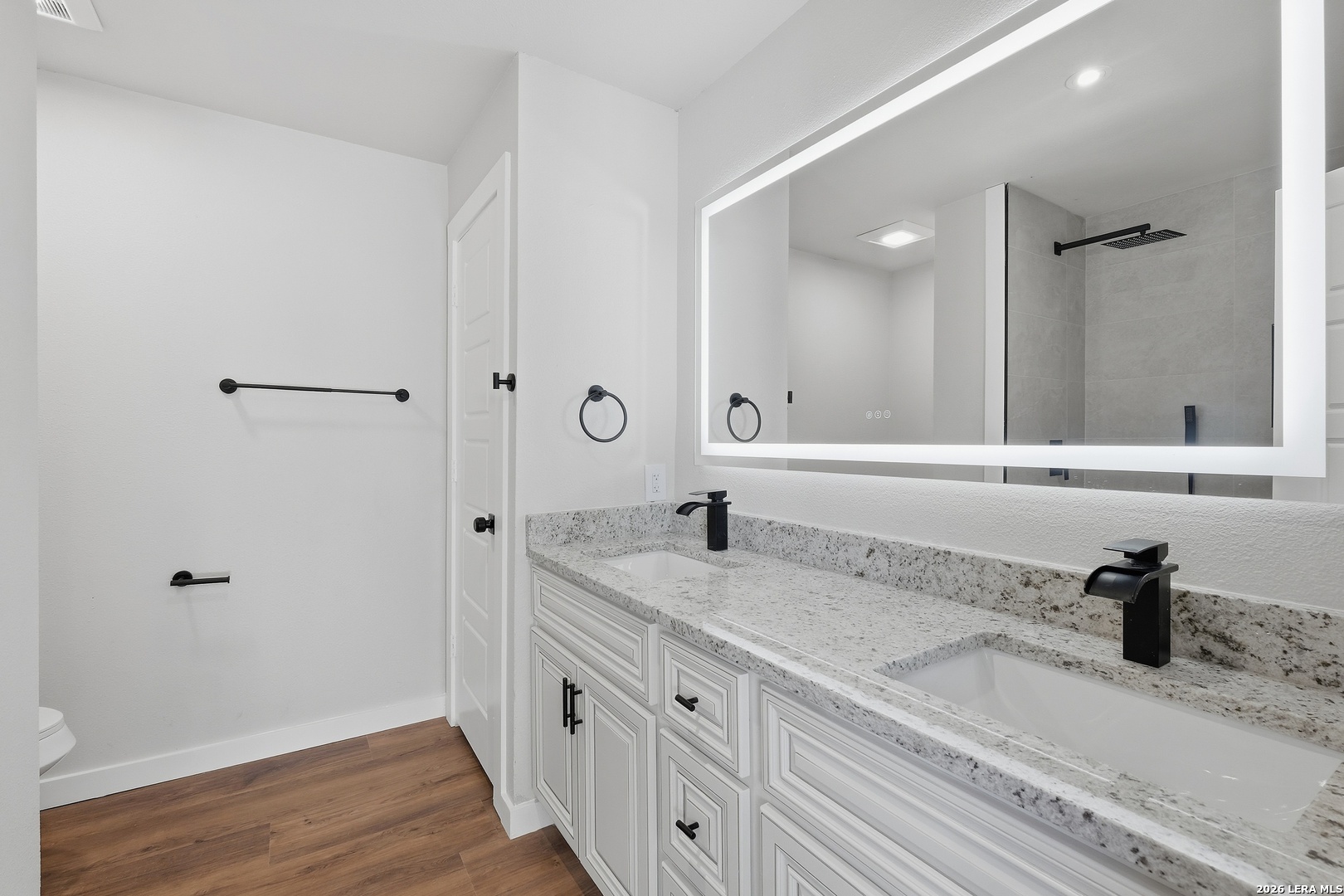 8010 Coral Meadow