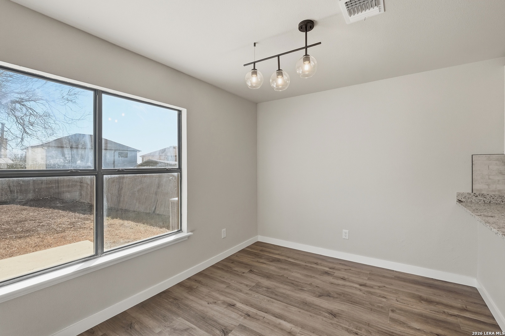 8010 Coral Meadow