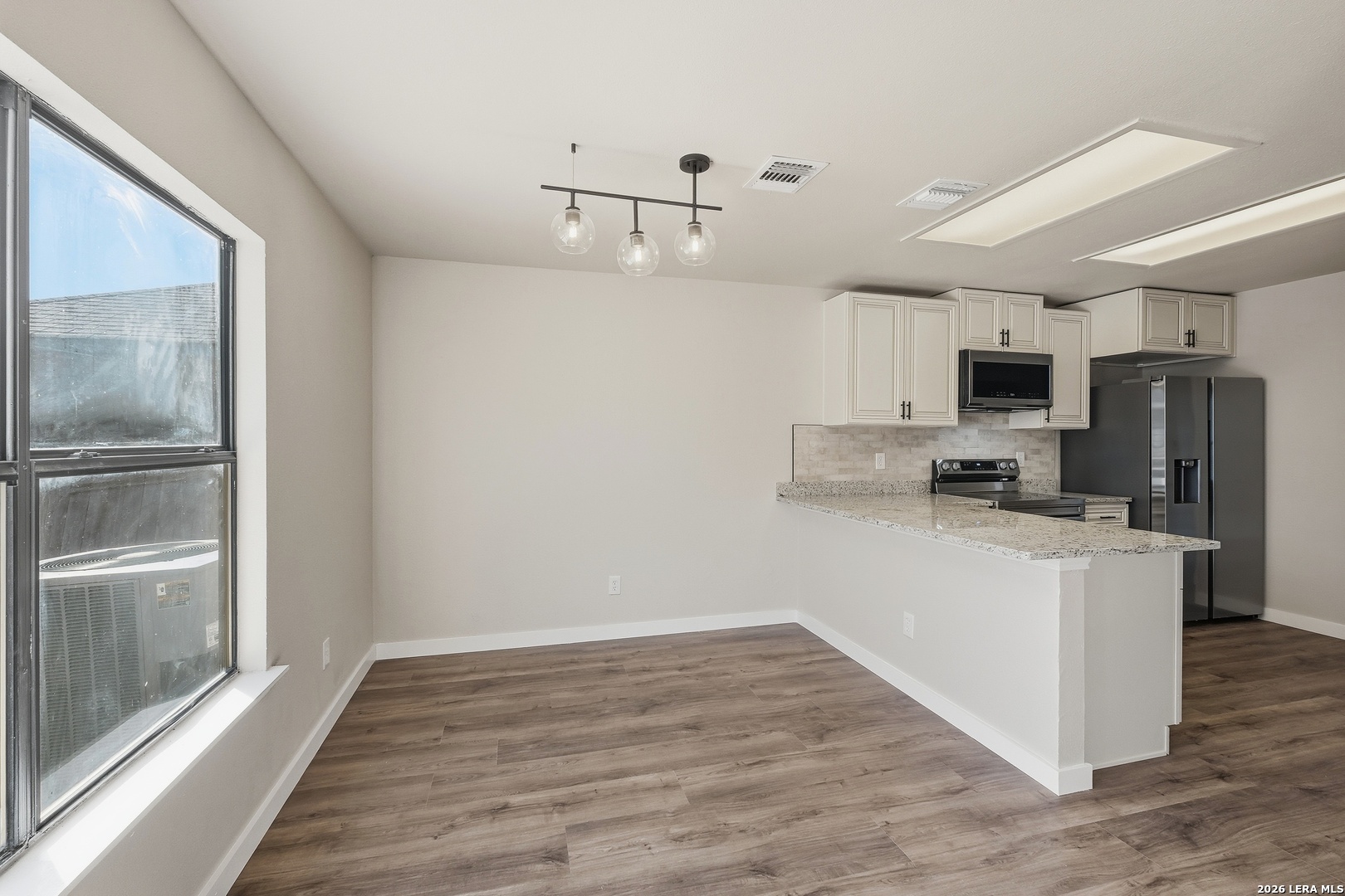 8010 Coral Meadow