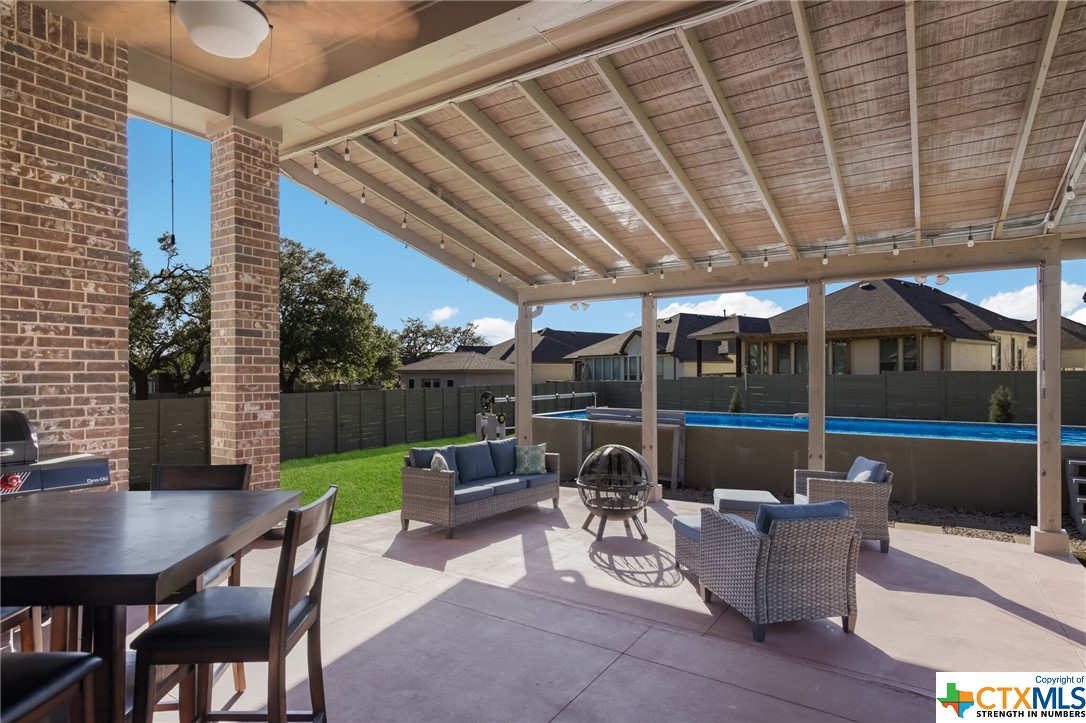 1161 Waddie Way