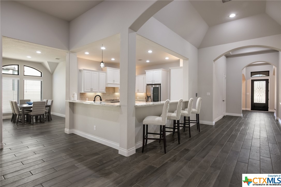 1161 Waddie Way