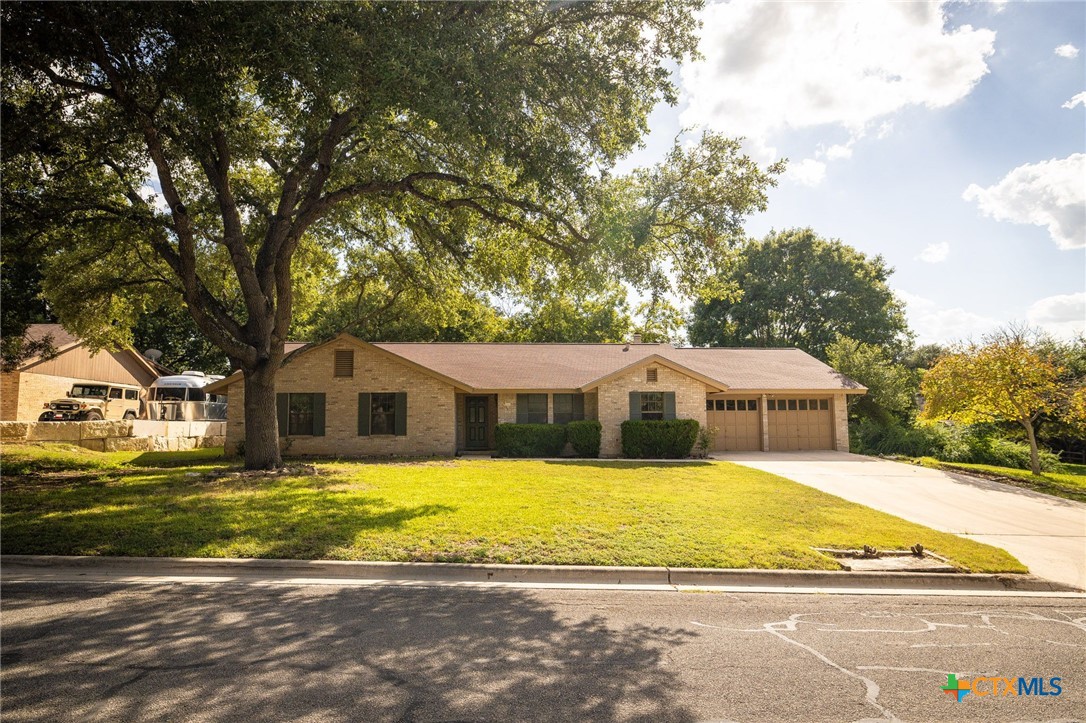 1237 Rapids Road