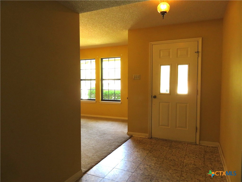 1237 Rapids Road