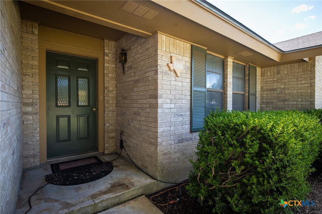 1237 Rapids Road