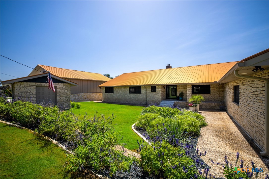 800 Military Drive
