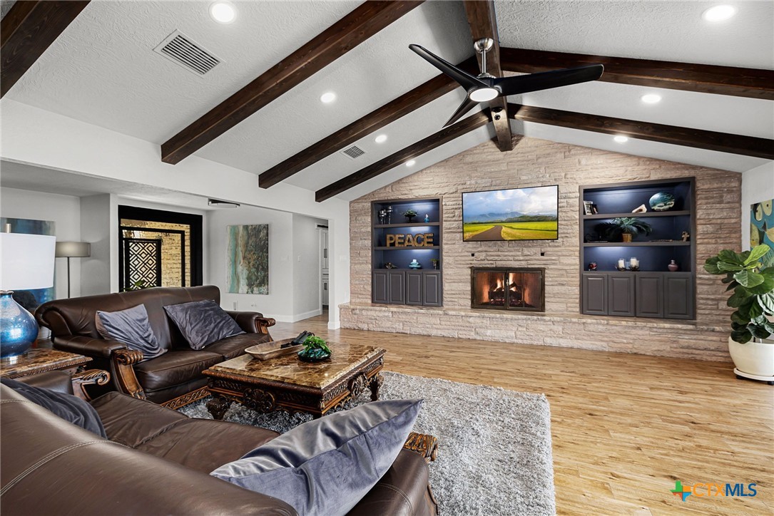 800 Military Drive