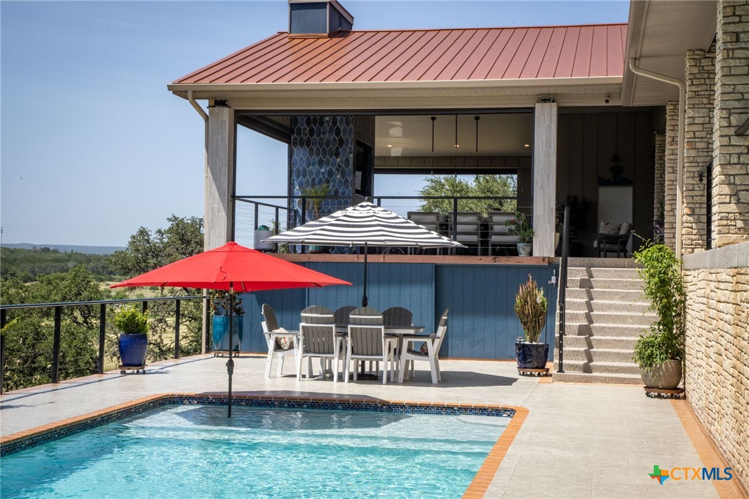 800 Military Drive