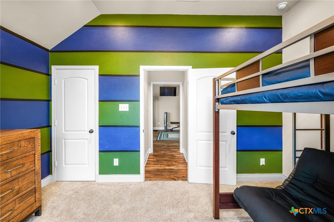 2351 Oak Crossing