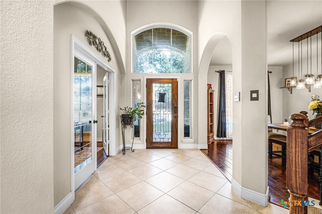 2351 Oak Crossing