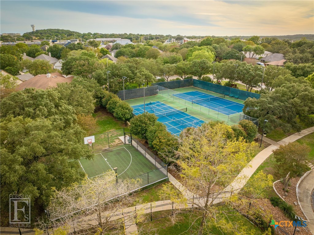 2351 Oak Crossing