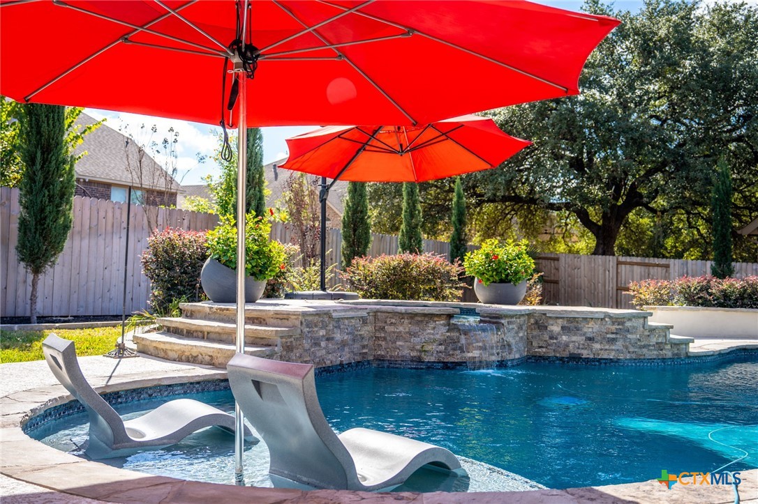 2351 Oak Crossing