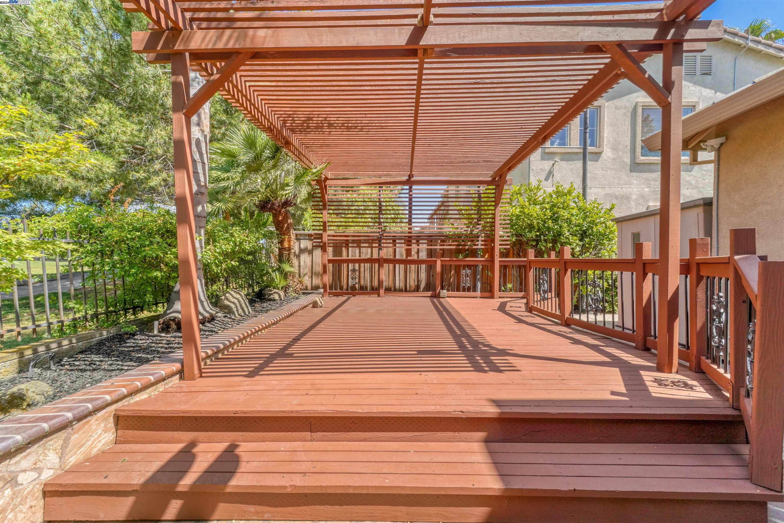 257 Arrowhead Way