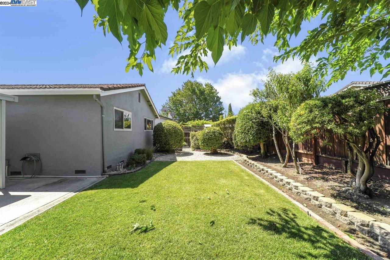 4644 Herrin Way