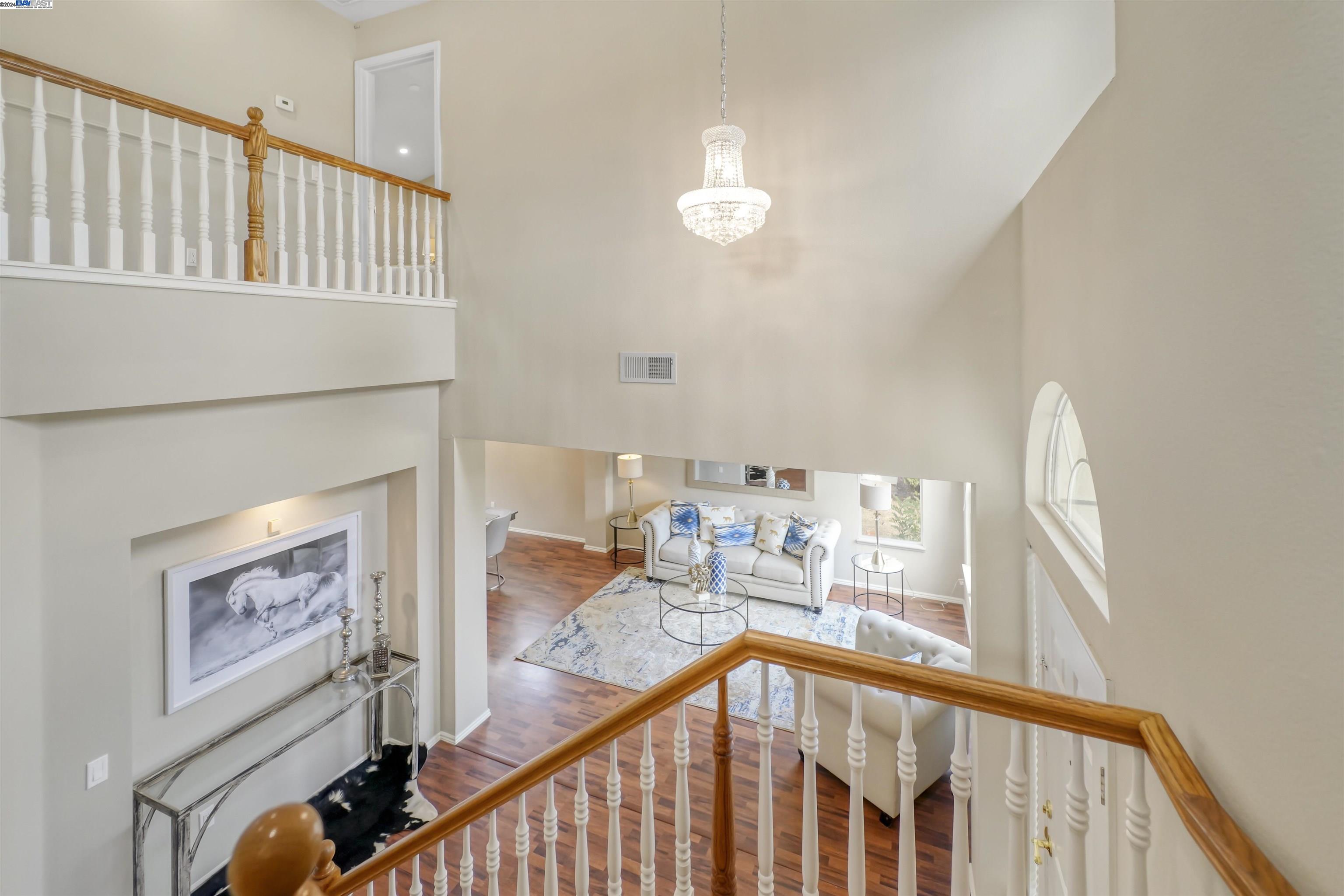 1829 Foothill Vista Dr