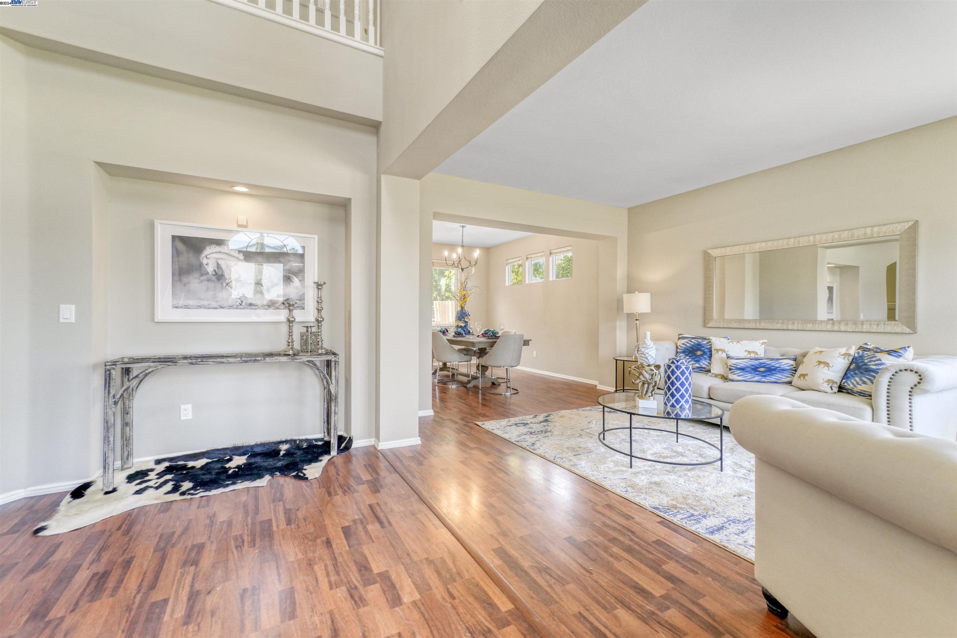 1829 Foothill Vista Dr