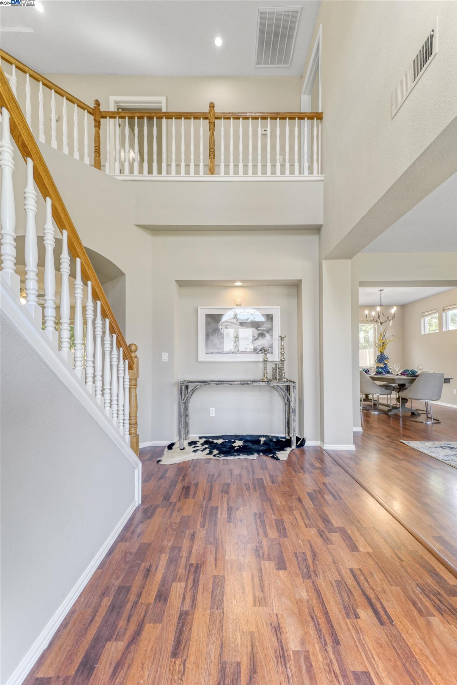 1829 Foothill Vista Dr