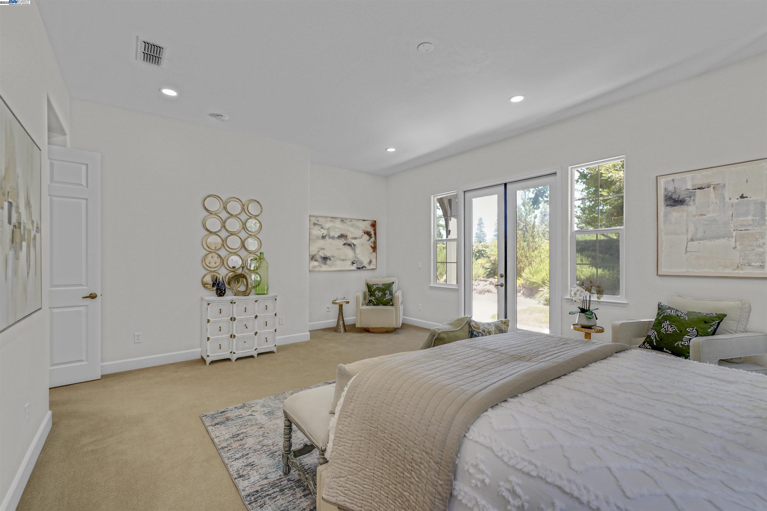 1993 Fairway Oaks Dr