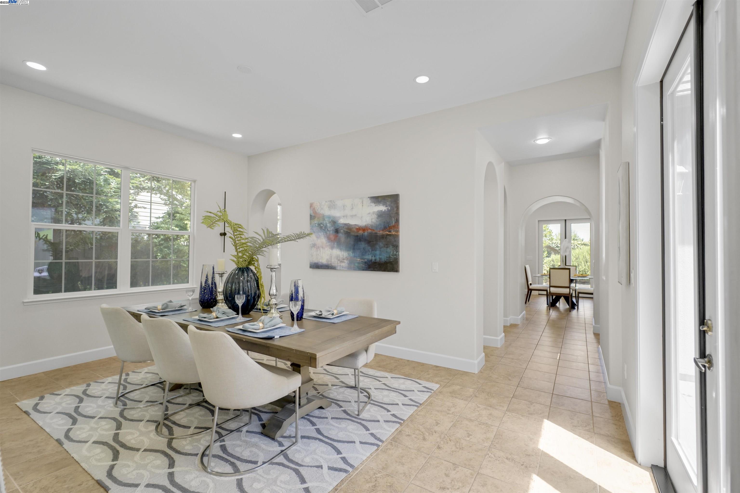 1993 Fairway Oaks Dr