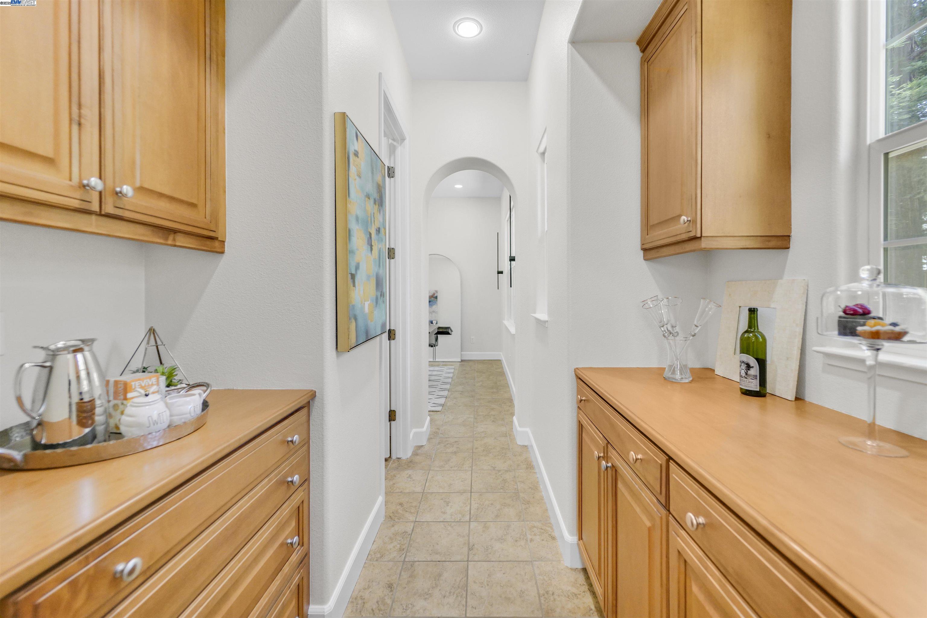 1993 Fairway Oaks Dr