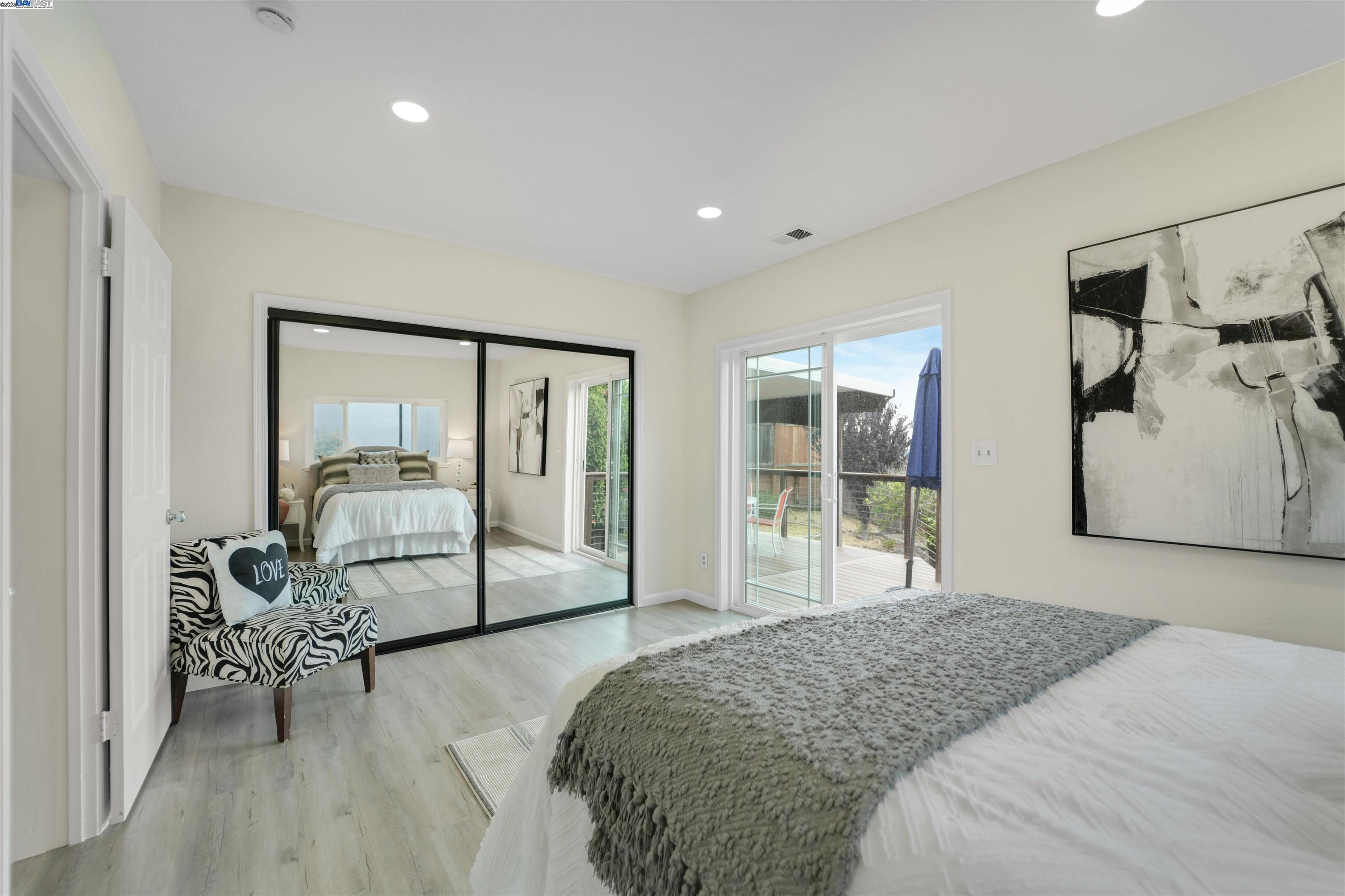 16049 Selborne Dr