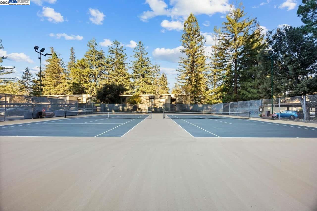 505 Cypress Point Dr # 140